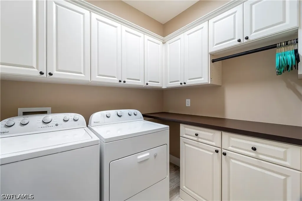 9418 Greyhawk Trail Naples FL 34120