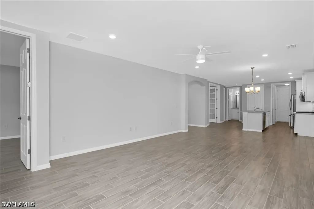 14559 Edgewater Circle Naples FL 34114