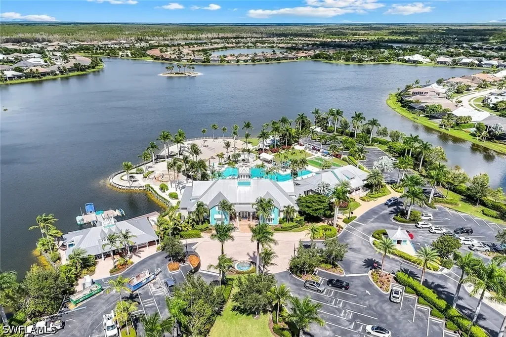 14559 Edgewater Circle Naples FL 34114