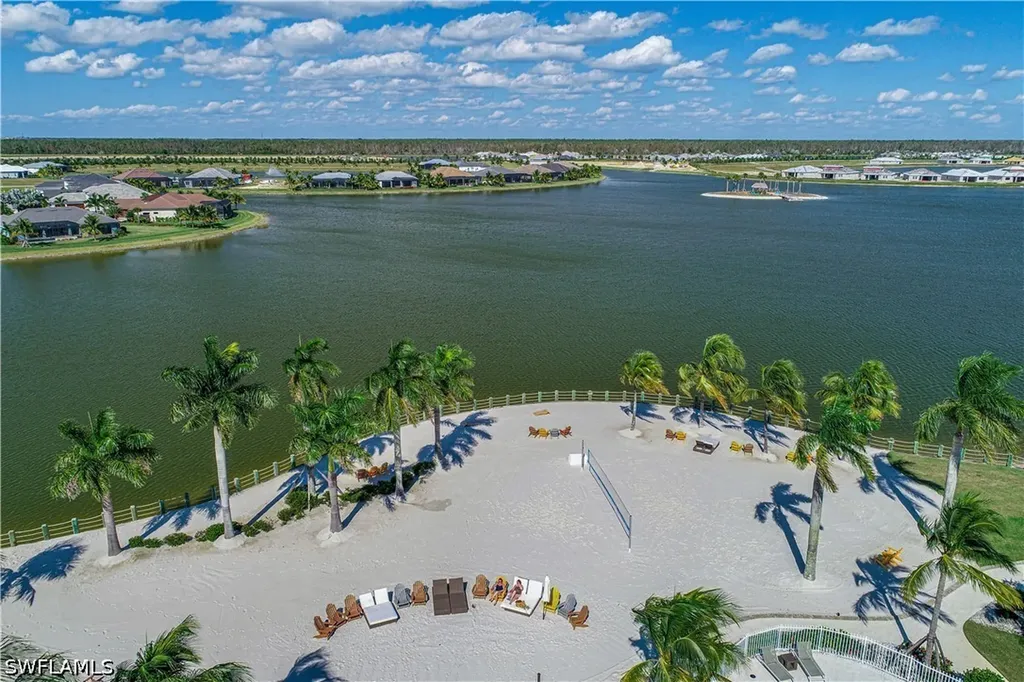 14559 Edgewater Circle Naples FL 34114