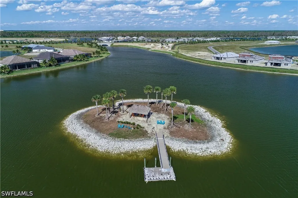 14559 Edgewater Circle Naples FL 34114