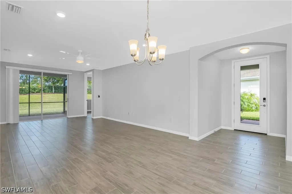 14559 Edgewater Circle Naples FL 34114