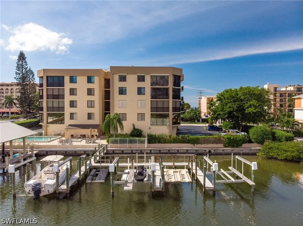 25875 Hickory Boulevard Bonita Springs FL 34134