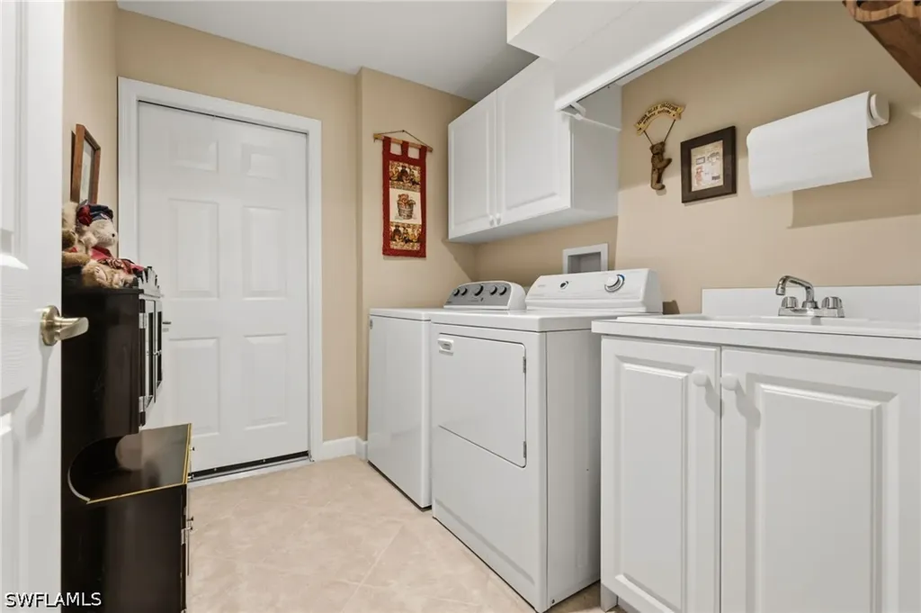 20201 Burnside Place Estero FL 33928