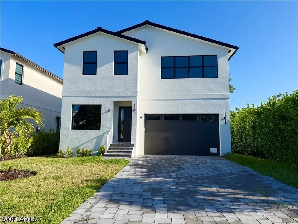 2727 Van Buren Avenue Naples FL 34112