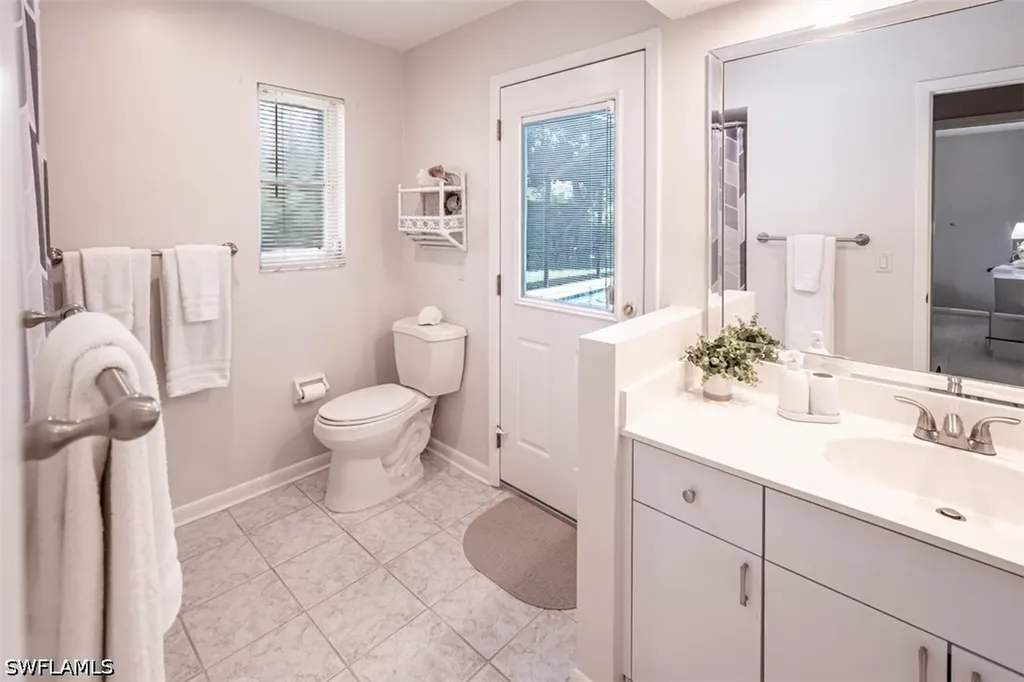 631 Diplomat Court Marco Island FL 34145