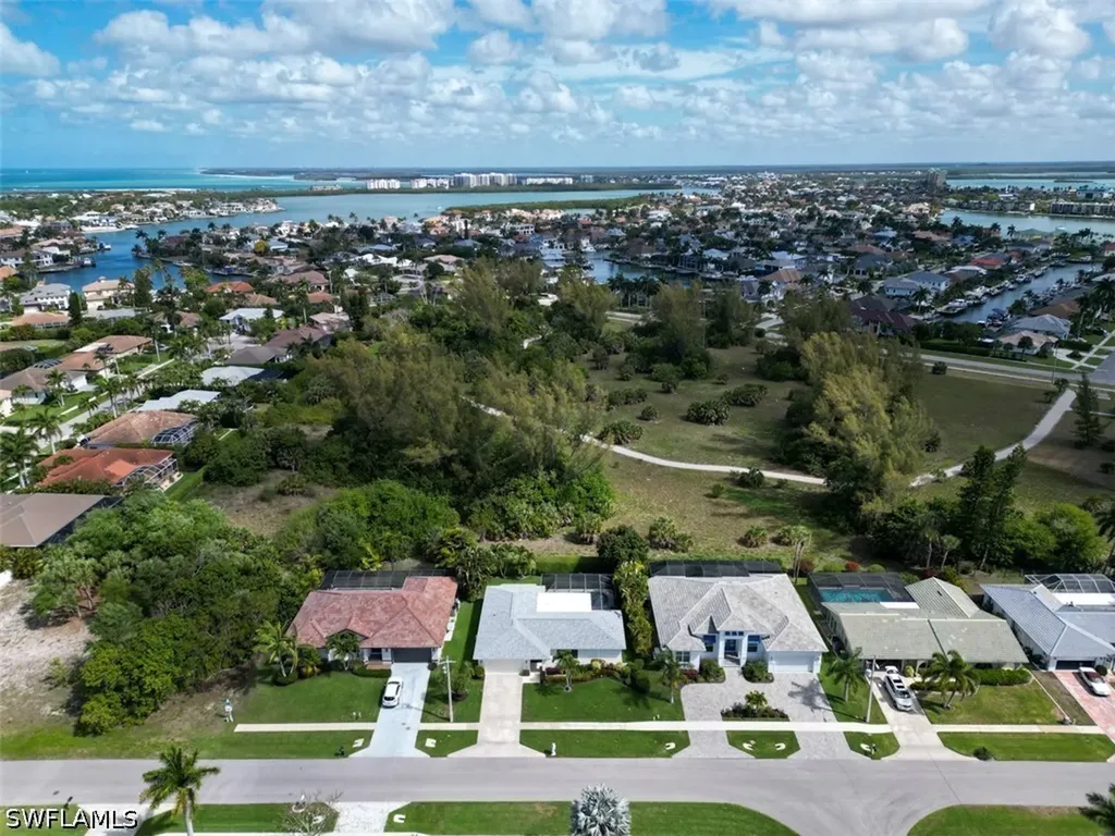 631 Diplomat Court Marco Island FL 34145