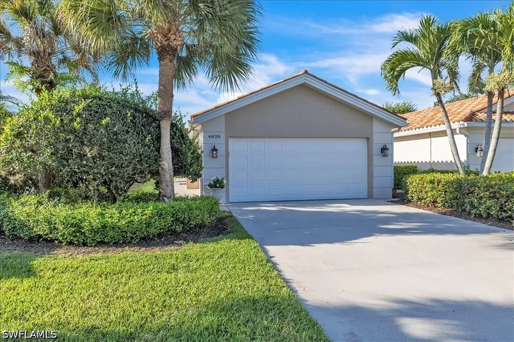 4820 San Carlo Court Naples FL 34109