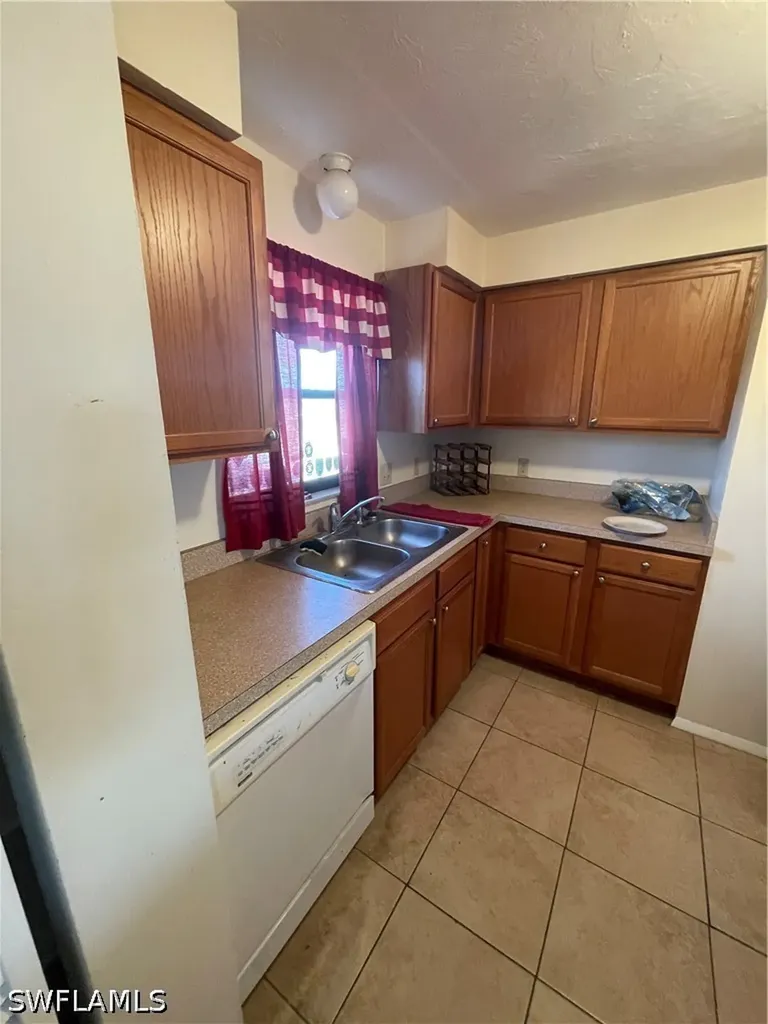 4861 Regal Bonita Springs FL 34134