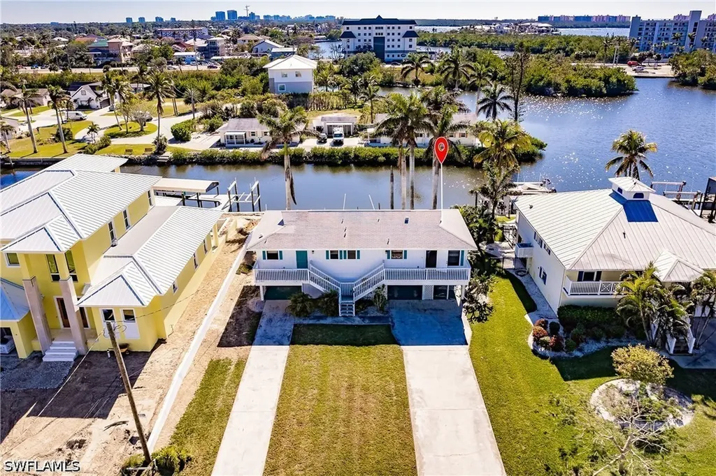 4861 Regal Bonita Springs FL 34134