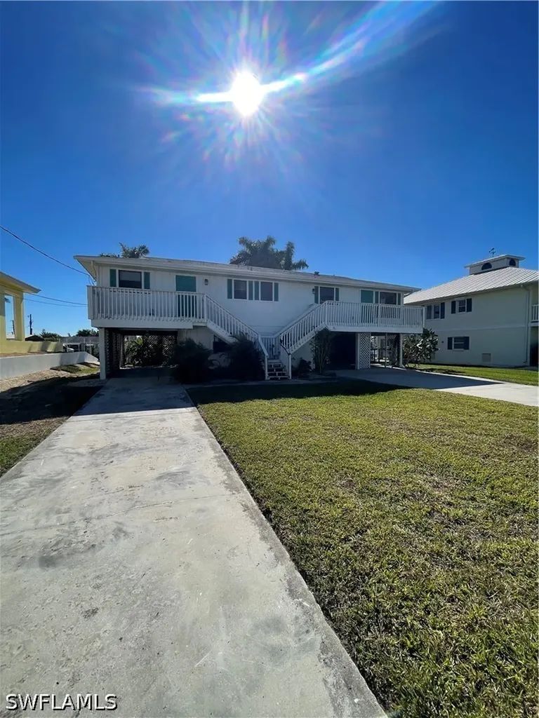 4861 Regal Bonita Springs FL 34134