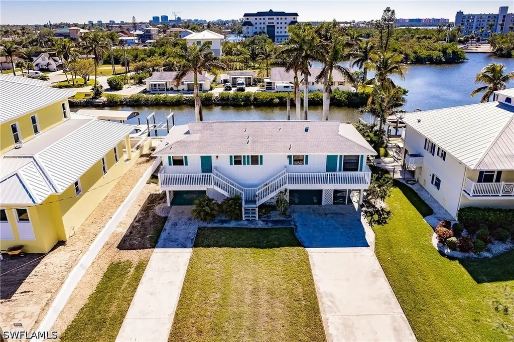 4861 Regal Bonita Springs FL 34134