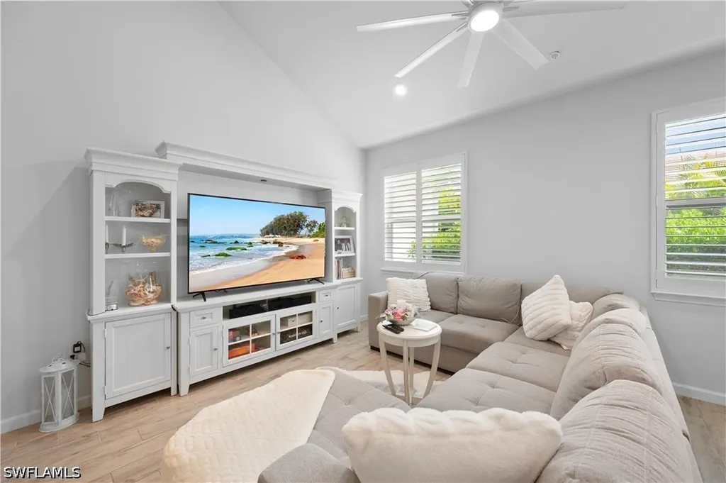 4619 Arboretum Circle Naples FL 34112