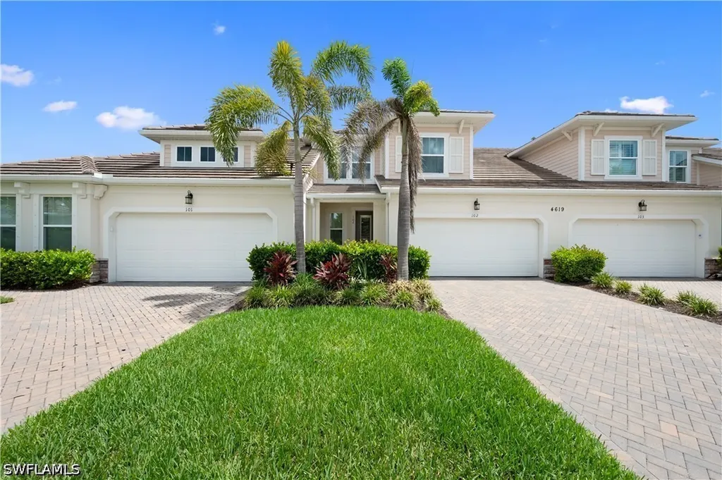 4619 Arboretum Circle Naples FL 34112