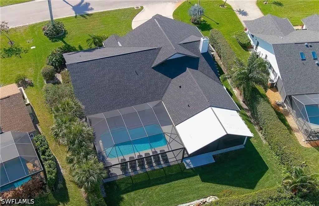 2307 Queens Way Naples FL 34112
