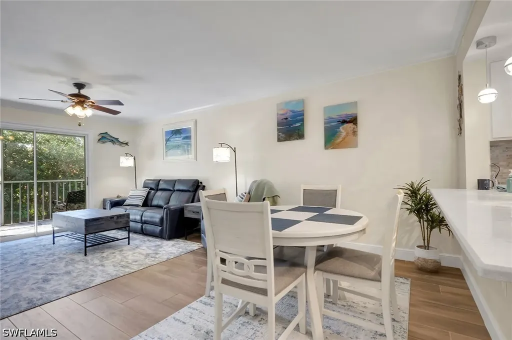 134 Cypress Way E Naples FL 34110
