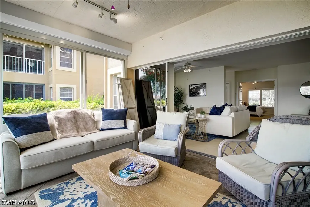 28044 Cavendish Court Bonita Springs FL 34135