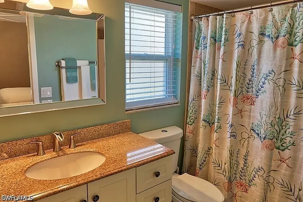 793 97th Avenue N Naples FL 34108