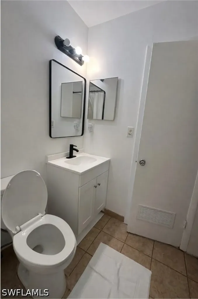 3325 Airport Road N Naples FL 34105