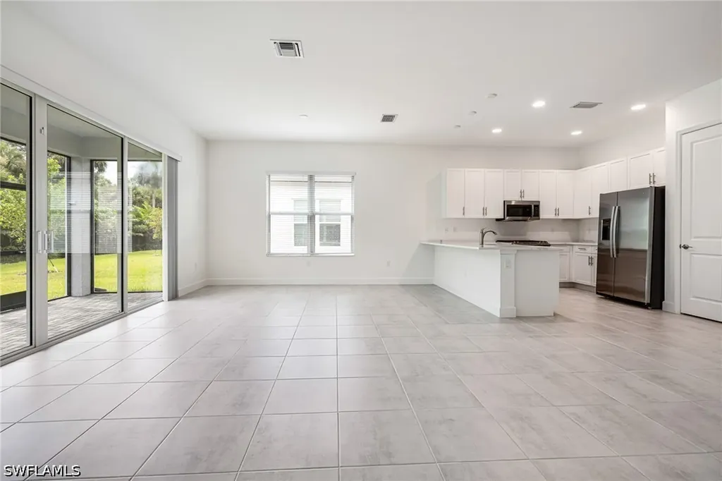 12448 Violet Lane Naples FL 34120