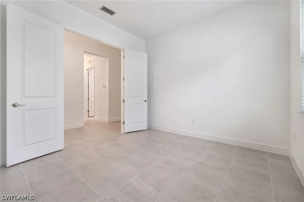12448 Violet Lane Naples FL 34120
