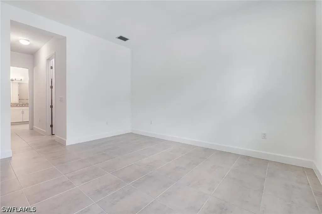 12448 Violet Lane Naples FL 34120