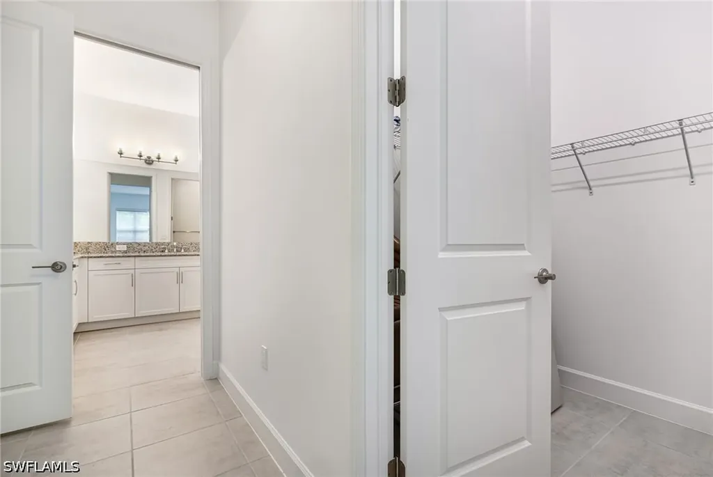 12448 Violet Lane Naples FL 34120