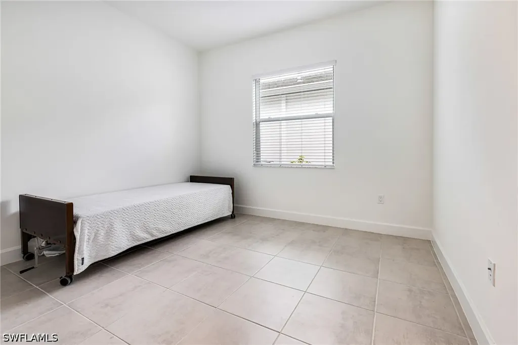 12448 Violet Lane Naples FL 34120