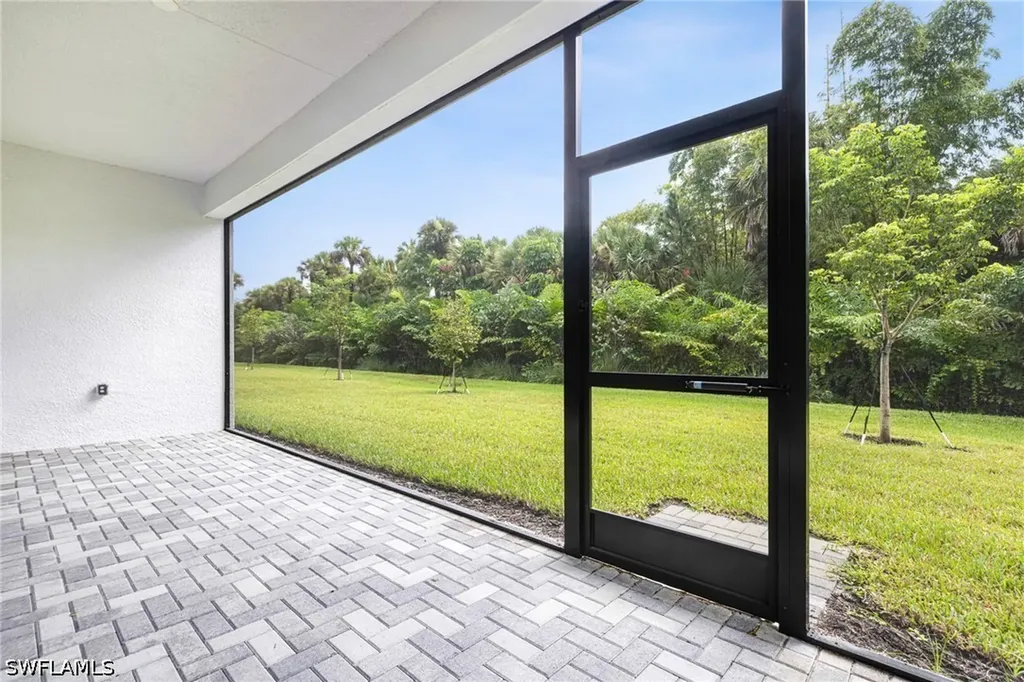 12448 Violet Lane Naples FL 34120