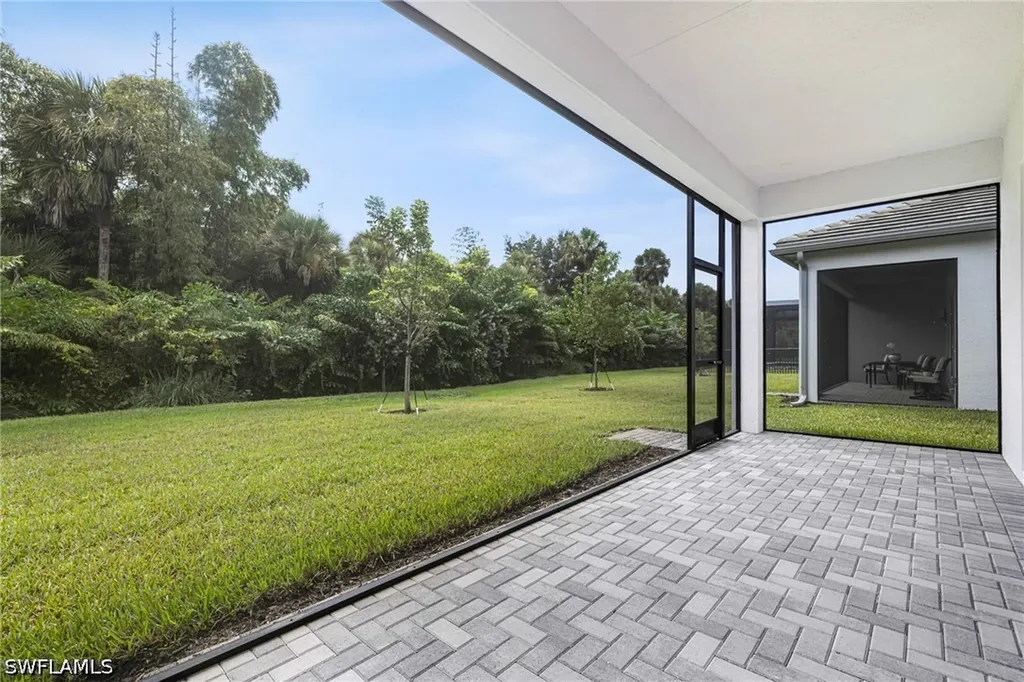 12448 Violet Lane Naples FL 34120