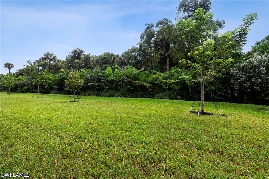 12448 Violet Lane Naples FL 34120