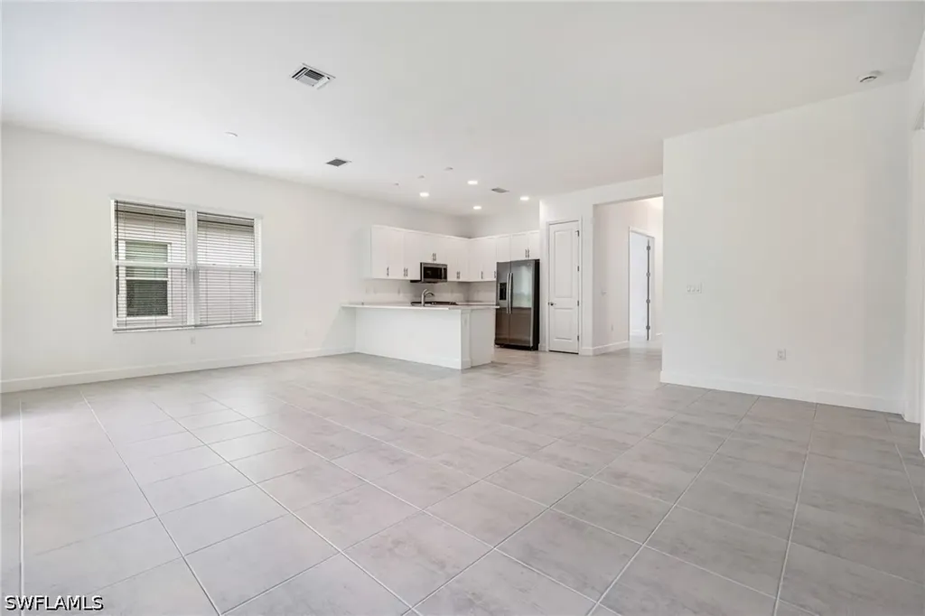 12448 Violet Lane Naples FL 34120