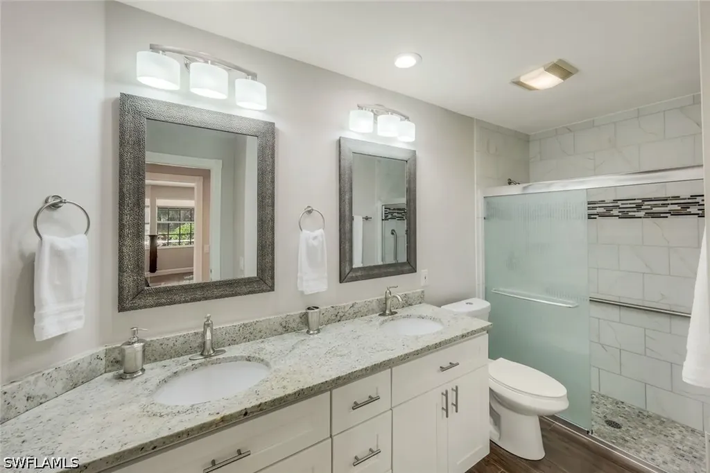 3604 El Verdado Court Naples FL 34109