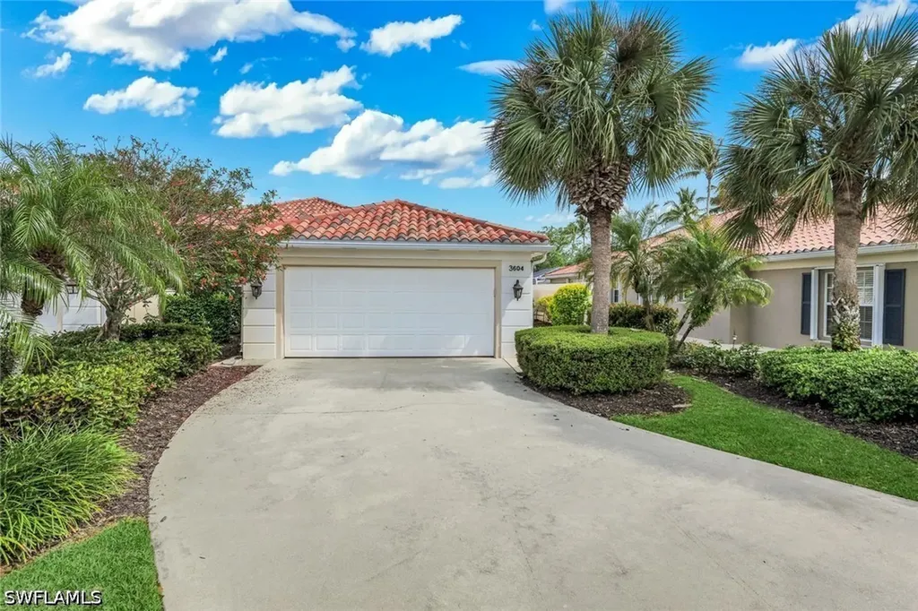 3604 El Verdado Court Naples FL 34109