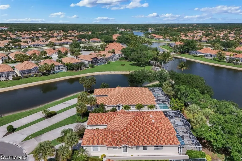 3604 El Verdado Court Naples FL 34109
