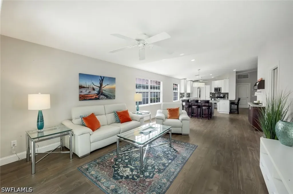 3604 El Verdado Court Naples FL 34109