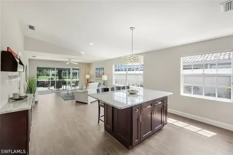 3604 El Verdado Court Naples FL 34109