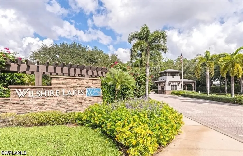 3775 Fieldstone Boulevard Naples FL 34109