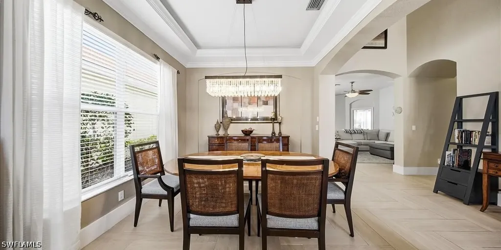 6191 Ashwood Lane Naples FL 34110