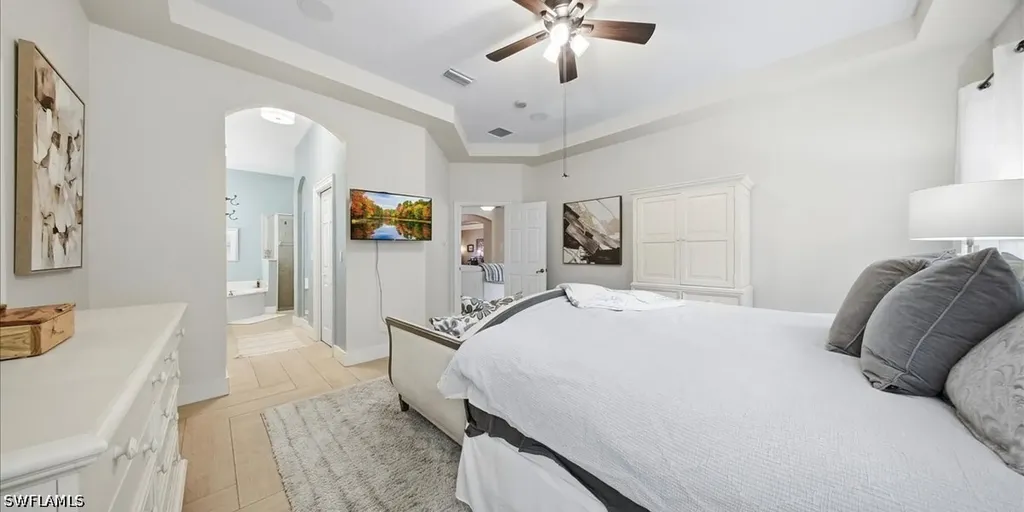 6191 Ashwood Lane Naples FL 34110
