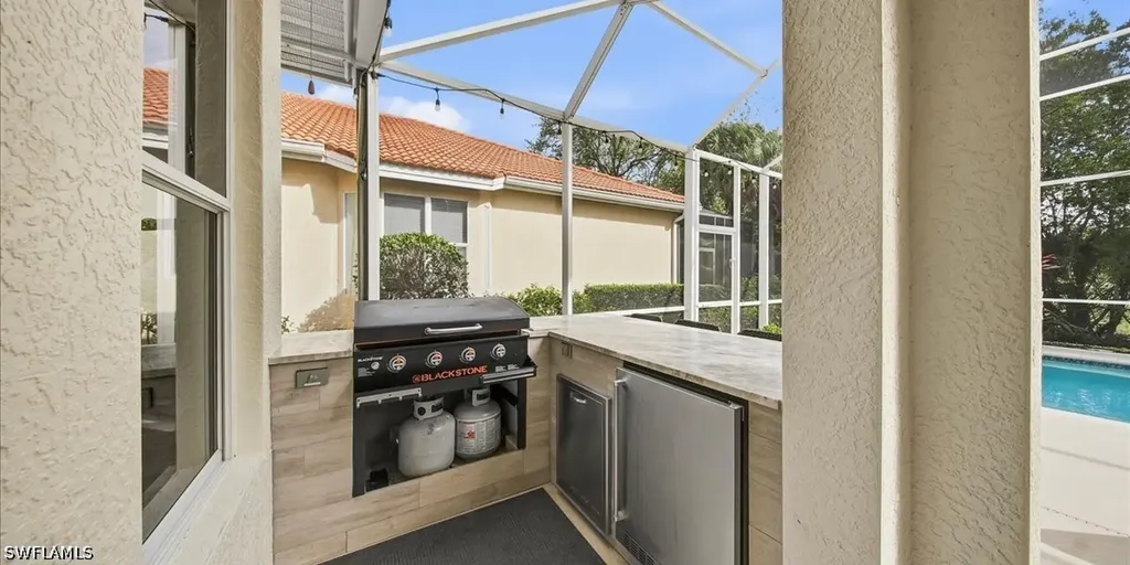 6191 Ashwood Lane Naples FL 34110