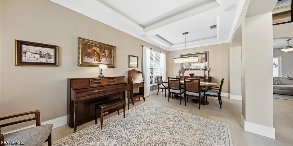 6191 Ashwood Lane Naples FL 34110