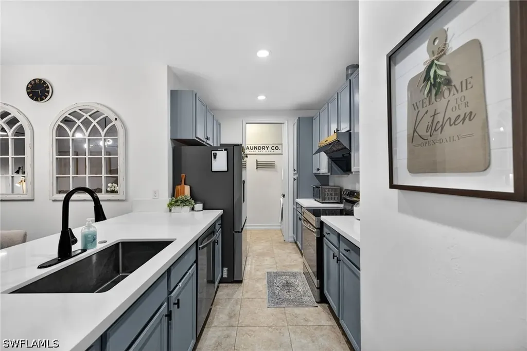 7845 Bristol Circle Naples FL 34120