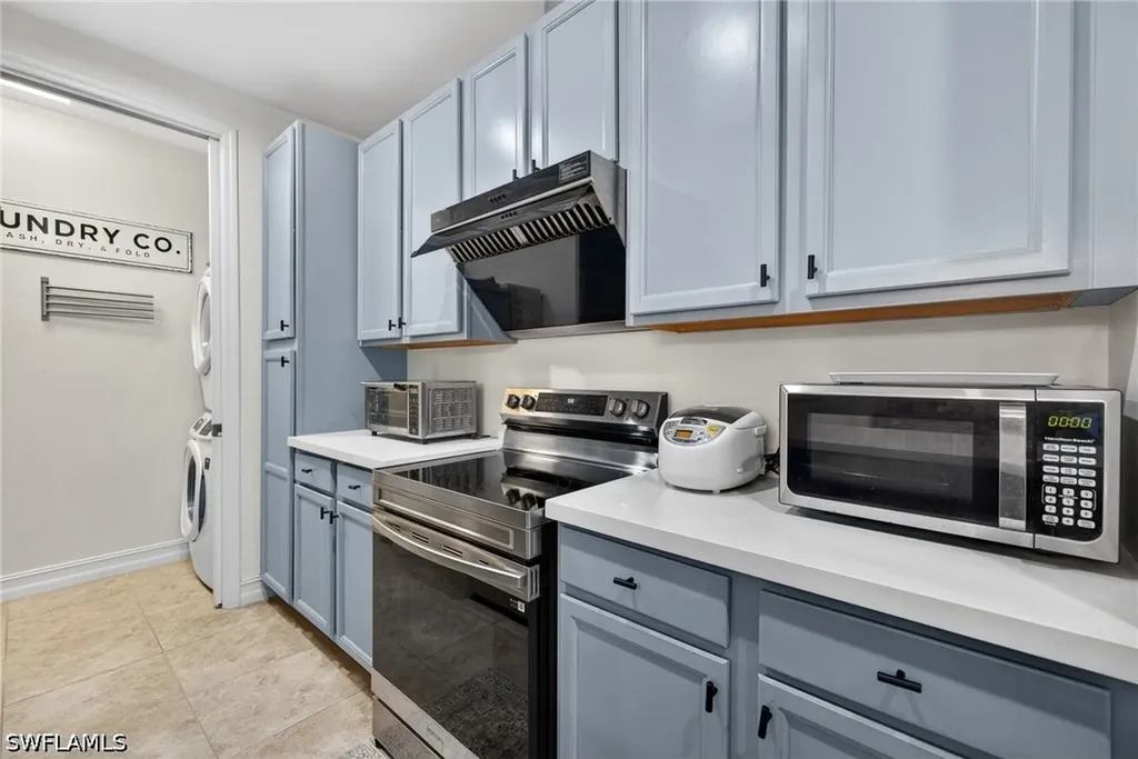 7845 Bristol Circle Naples FL 34120
