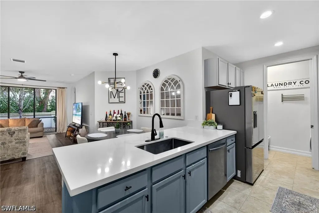 7845 Bristol Circle Naples FL 34120