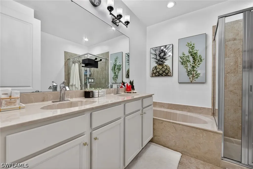 7845 Bristol Circle Naples FL 34120