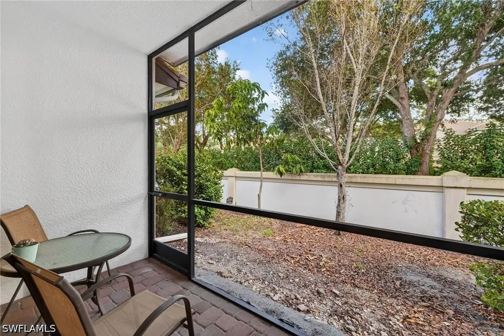 7845 Bristol Circle Naples FL 34120