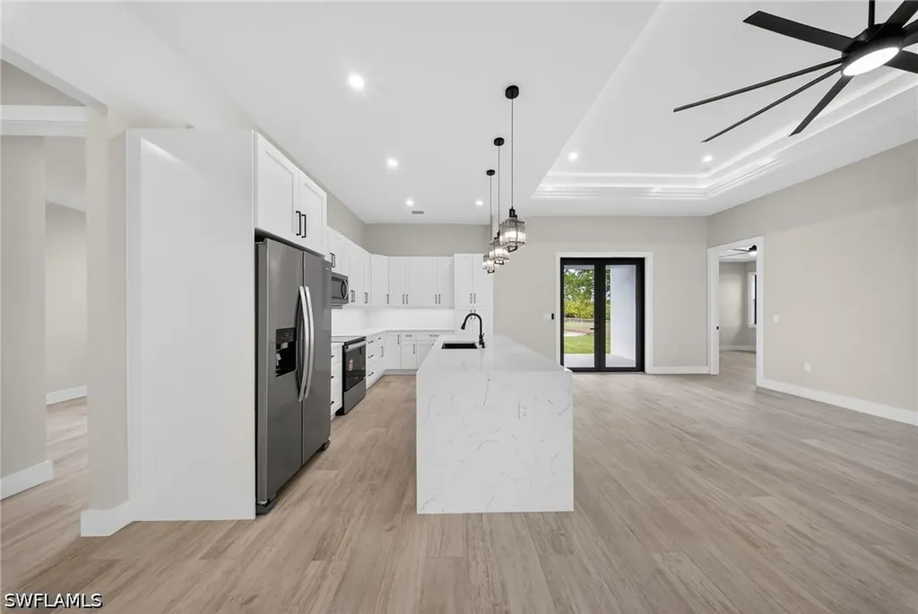 4237 22nd Avenue NE Naples FL 34120