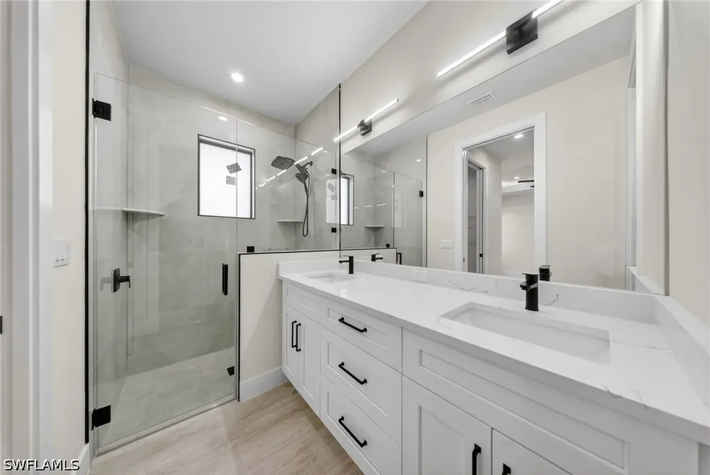 4237 22nd Avenue NE Naples FL 34120