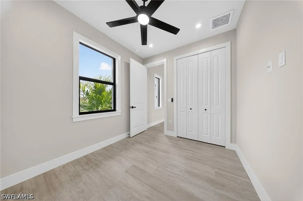 4237 22nd Avenue NE Naples FL 34120